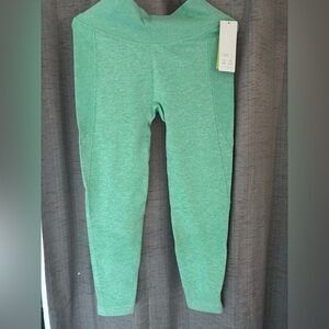 Women’s  Green   Leggings. Brand new